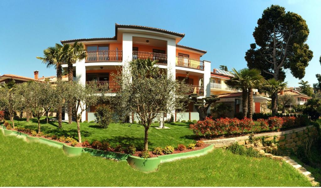 Pension Silvia Portoroz Exterior photo